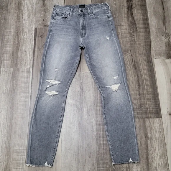 Mother High Waisted Looker Ankle Nick Fray Jeans - Picture 2 of 16